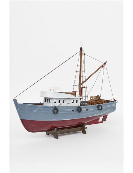 Barco pesquero Batela