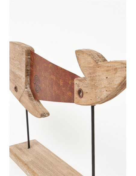 Ballena de madera
