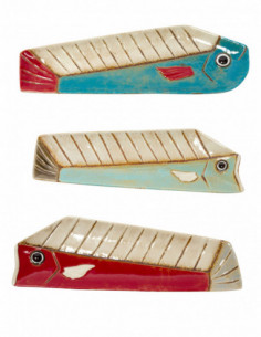 Plato alargado de pescado colorido