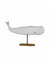 Ballena grande de madera blanca