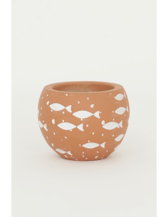 Tiesto marrón de peces