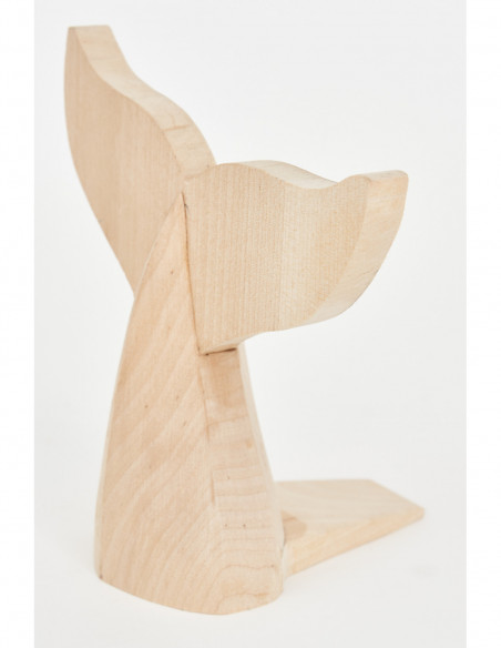 Ballena de madera