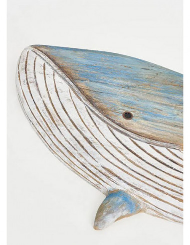 figura náutica de ballena tallada en madera