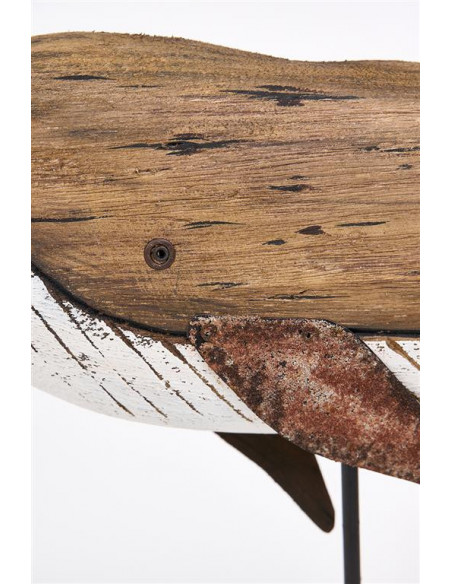  Ballena de metal y madera 