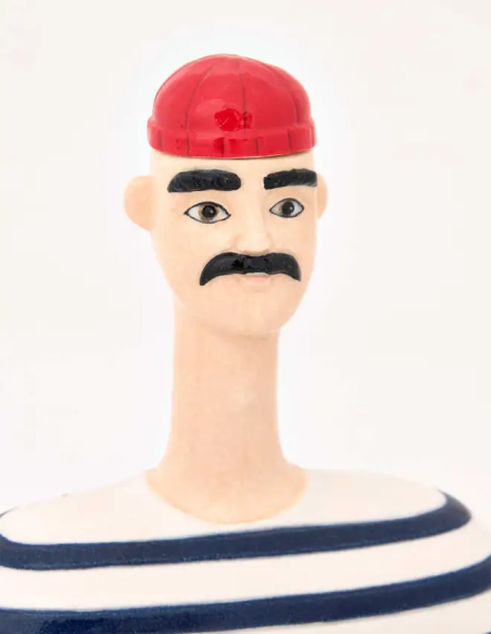  Marinero de cerámica con gorro 