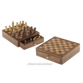 Juego de ajedrez náutico