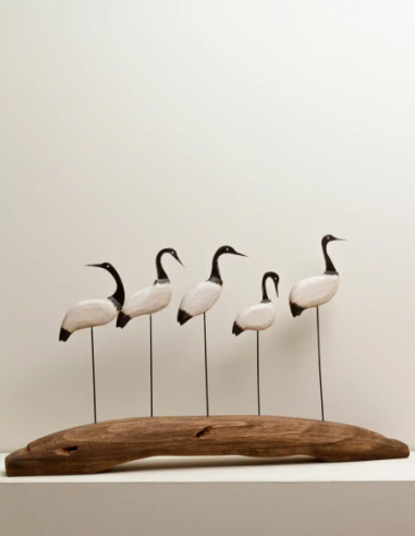  figura rústica aves sobre tronco