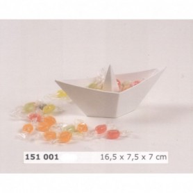 Maqueta barquito papel en madera