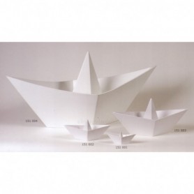 Maqueta barquito papel en madera 2