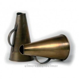 Megáfono marítimo acabado envejecido