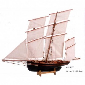 BARCO DE PESCA FRANCÉS BISQUINE