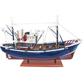 Maqueta de pesquero atunero