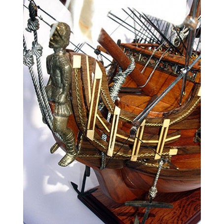 Maqueta naval del navío Royal Louis de la Marina Real francesa