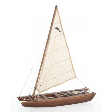 Patí català o Patín a vela maqueta de barco