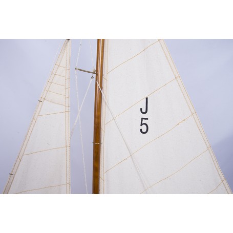 Maqueta de barco del velero Rainbow