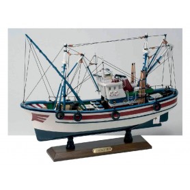 Maqueta de barco pesquero montada