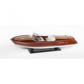 Maqueta naval de la mítica lancha motora italiana