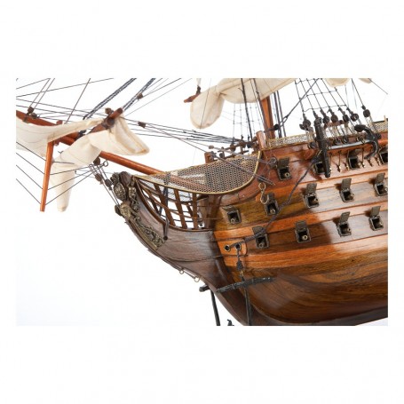 Maqueta naval del navío HSM Victory